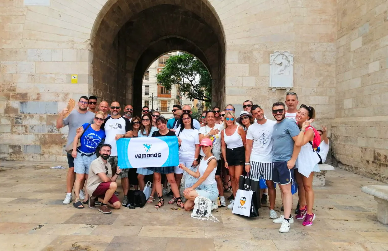 Viaggi di gruppo per single: 5 segnali per non sbagliare | Vamonos Vacanze