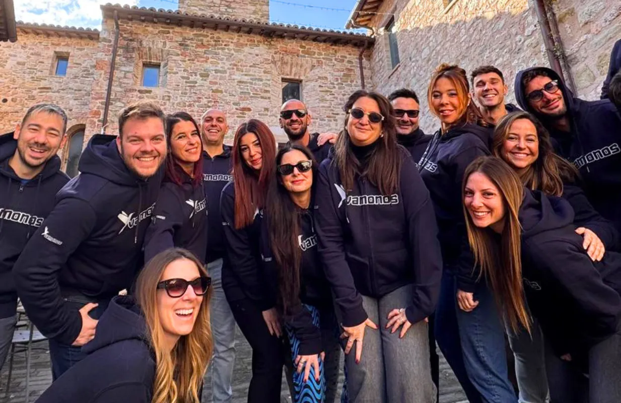 Cosa fa un group leader viaggio? Ruolo e vantaggi | Vamonos Vacanze